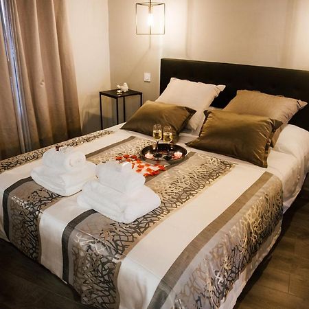 La Suite Romantique Avec Jacuzzi Au Coeur De Perpignan Exteriör bild
