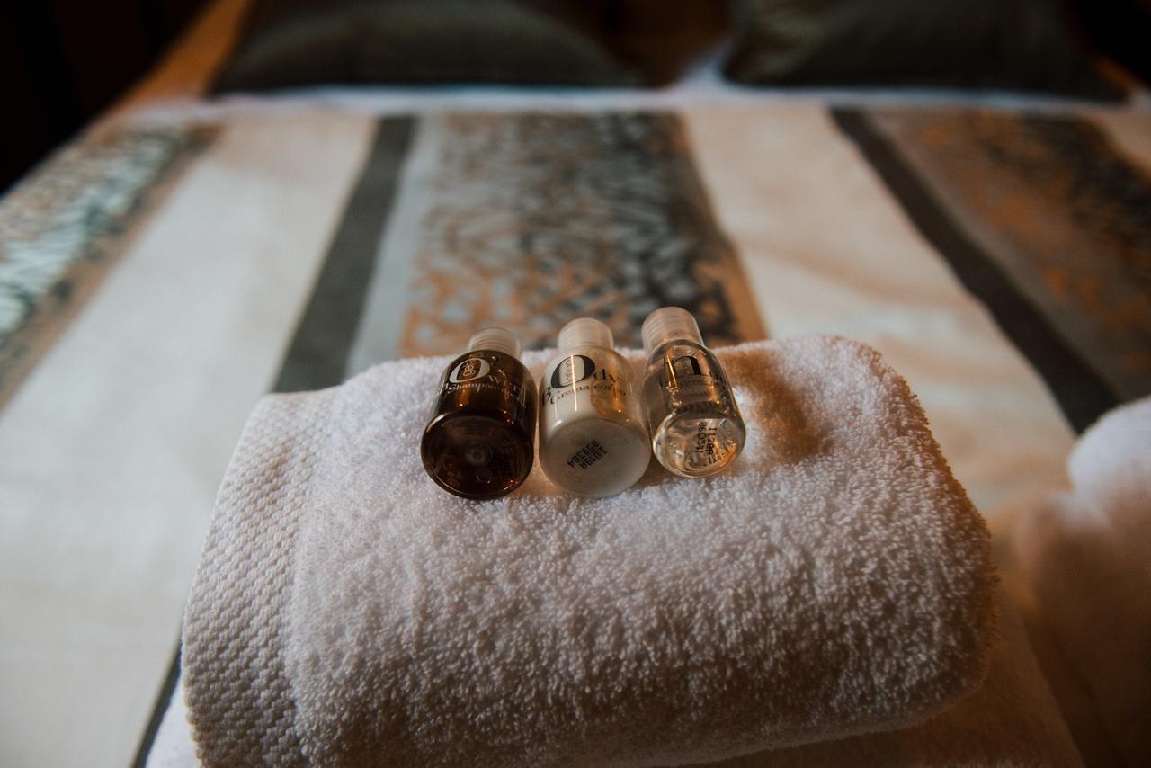 La Suite Romantique Avec Jacuzzi Au Coeur De Perpignan Exteriör bild
