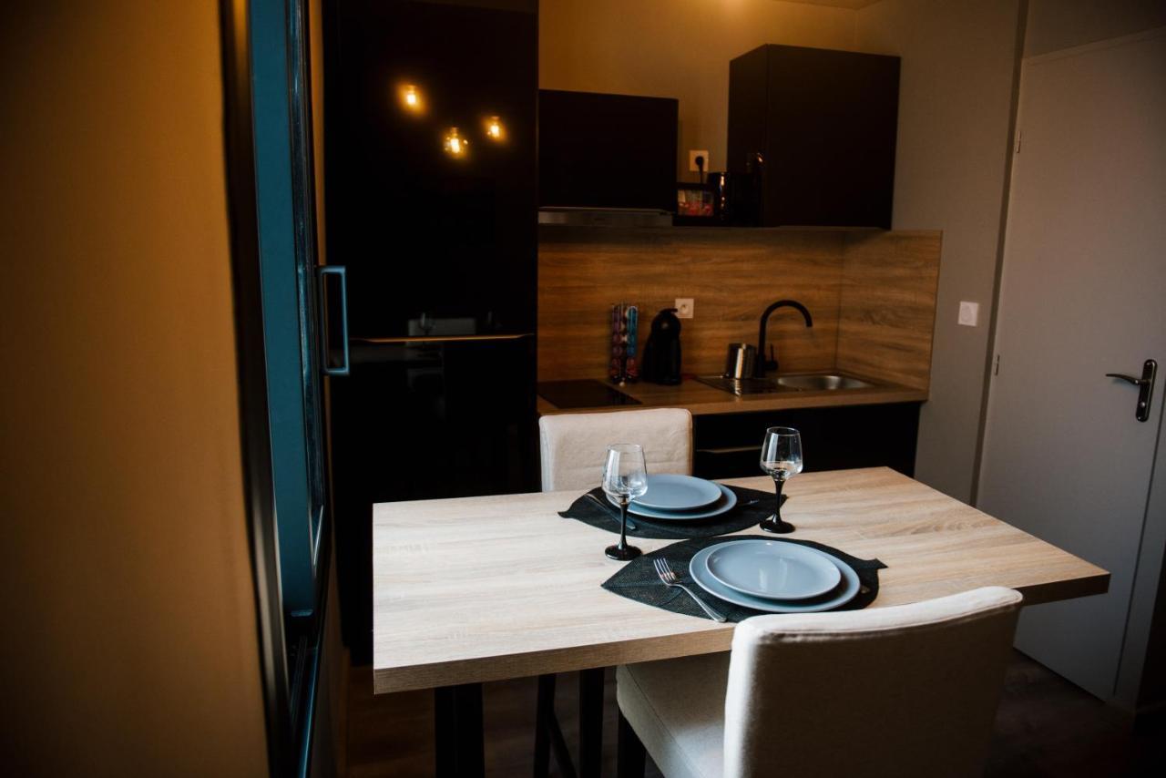 La Suite Romantique Avec Jacuzzi Au Coeur De Perpignan Exteriör bild