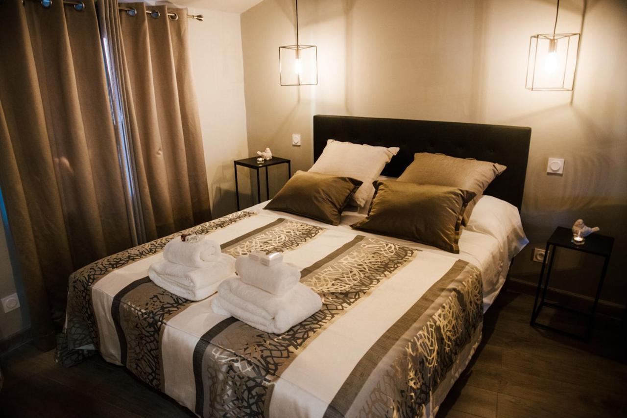 La Suite Romantique Avec Jacuzzi Au Coeur De Perpignan Exteriör bild